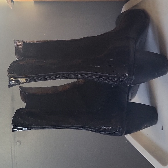 Attilio Giusti Leombruni -Black Patent Leather Reptile Embossed Heel Boot 37 6.5 - Picture 2 of 6